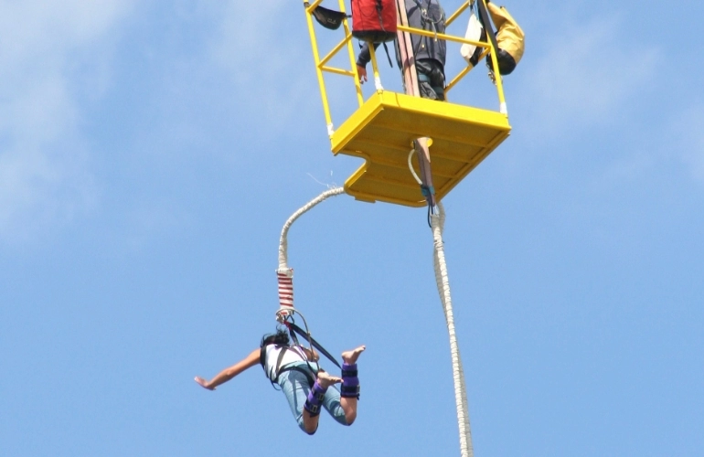 Bungee 2